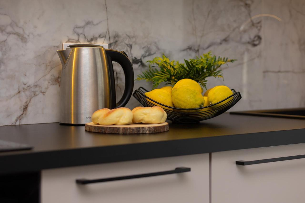 Stunning Family Apartment Ursynow With Parking & Balcony By Noclegi Renters Warszawa Eksteriør billede